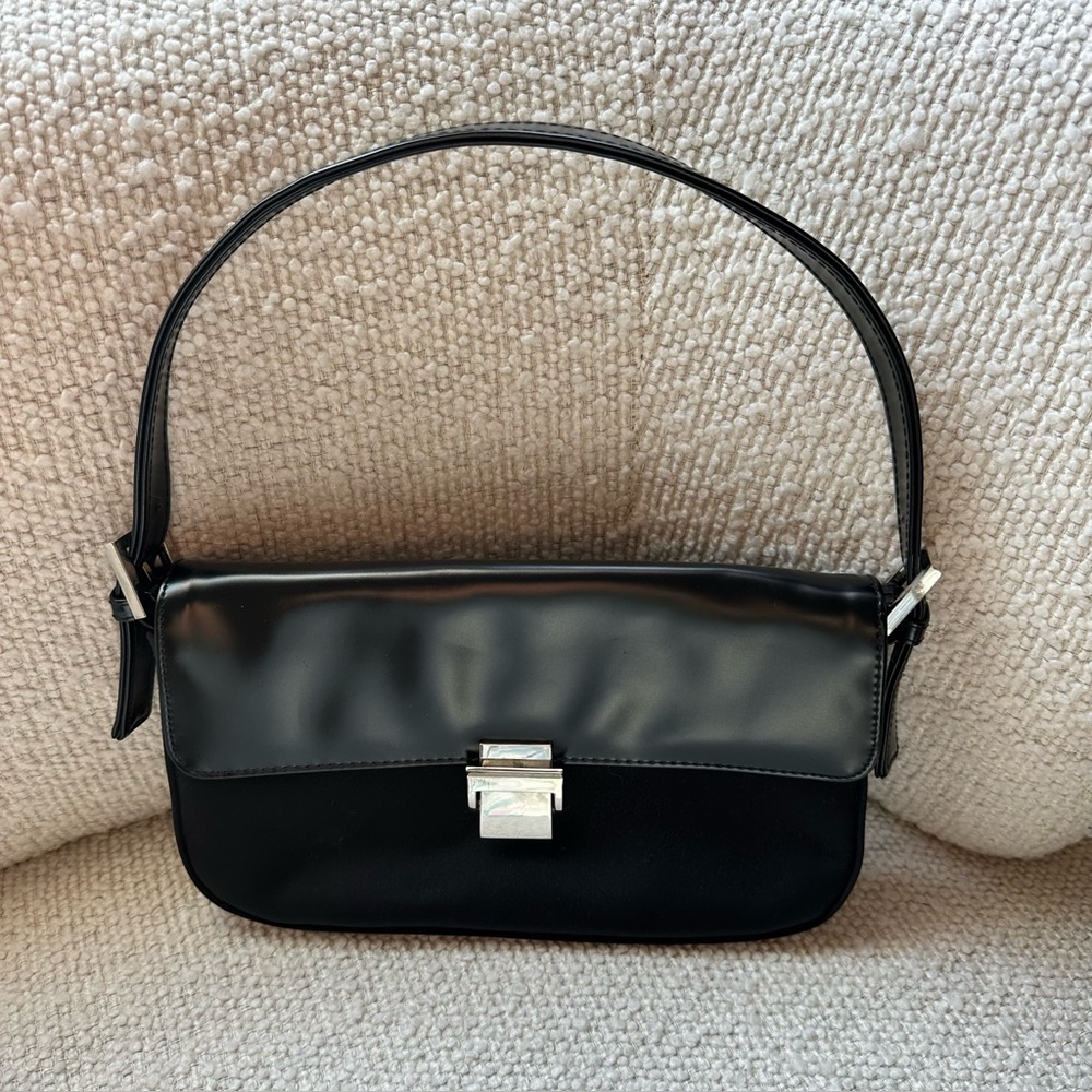 Vintage Black Baguette Handbag